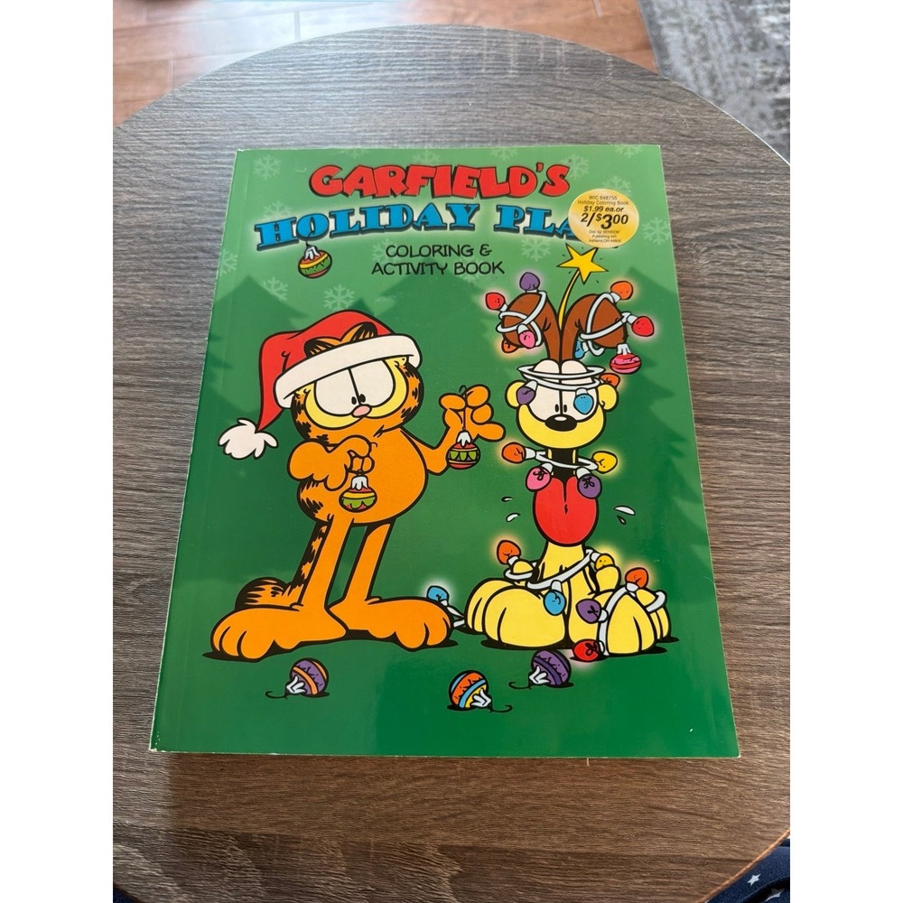2005 Garfield's Holiday Play Coloring & Activity Book Unused